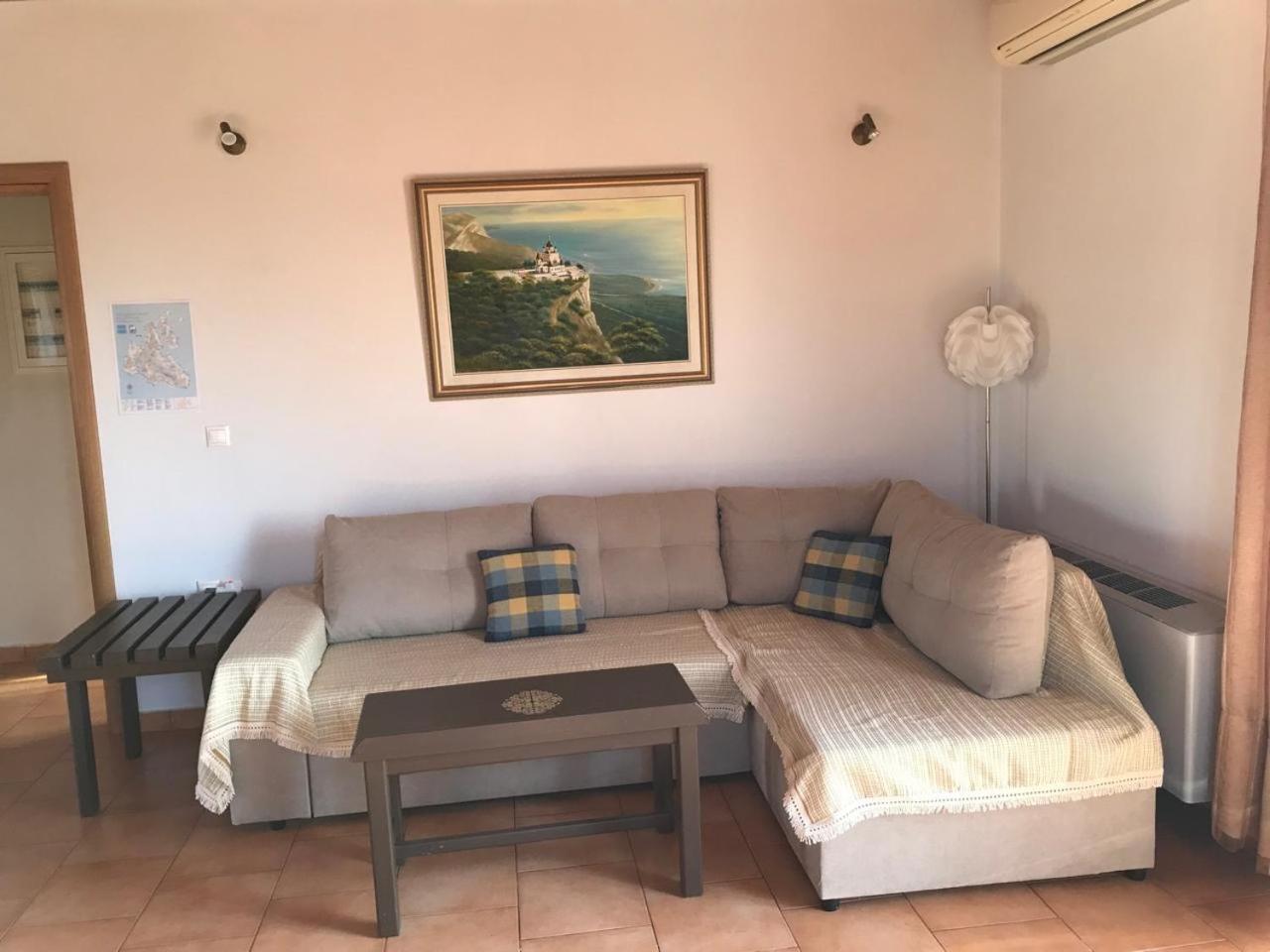 Lotus Sea View Apartments Lixouri Esterno foto